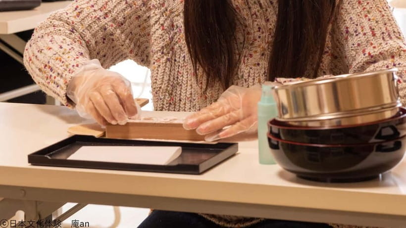 2 Types of Japanese Sweets making and Tea Ceremony - The room and group atmosphere