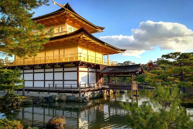 5 Top Highlights of Kyoto Full Day Bike Tour (E-bike option) - Fushimi Inari’s red torii gates