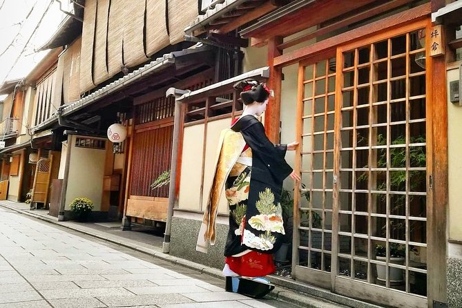 5 Top Highlights of Kyoto Full Day Bike Tour (E-bike option) - Kiyomizu-dera and the city view