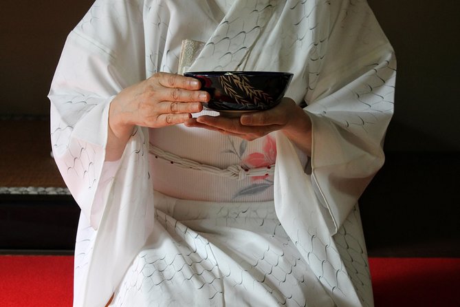 Authentic Kyoto Tea Ceremony: Camellia Flower Teahouse - Why the small group improves the experience