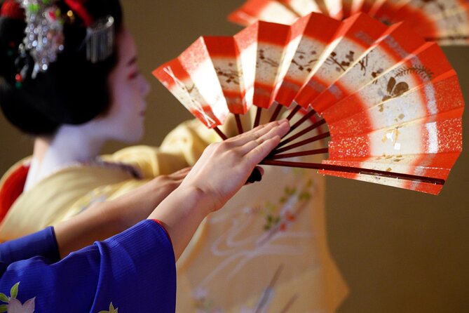 Authentic Maiko Experience＆Kyoto Dinner (Free drink) at Noh Stage - What makes this more than a standard maiko show