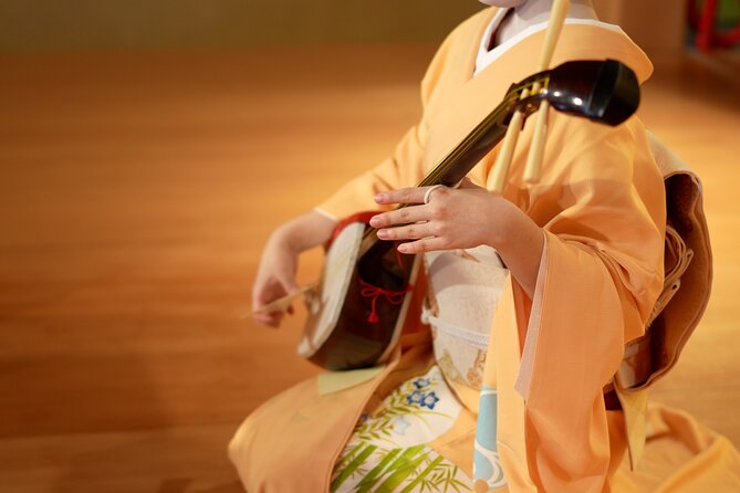 Authentic Maiko Experience＆Kyoto Lunch (Free drink) at Noh Stage - A simple schedule built around lunch and performance