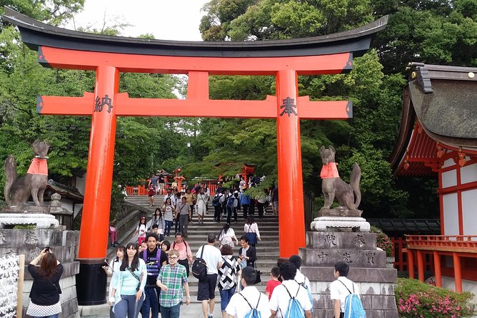 Carefree Private Exploration of Fushimi Inari, Gion, Kiyomizudera, and More - Starting beneath Fushimi Inari’s red gates