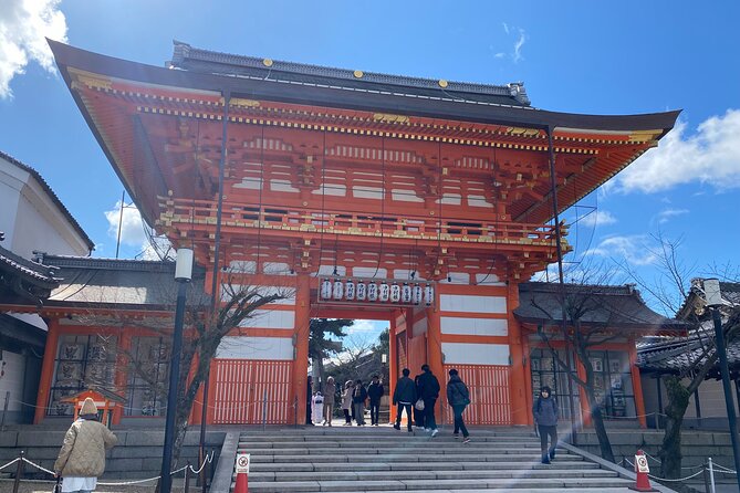 Discover the Secrets of Fushimi Inari and Gion with a Local Guide - Key points at a glance