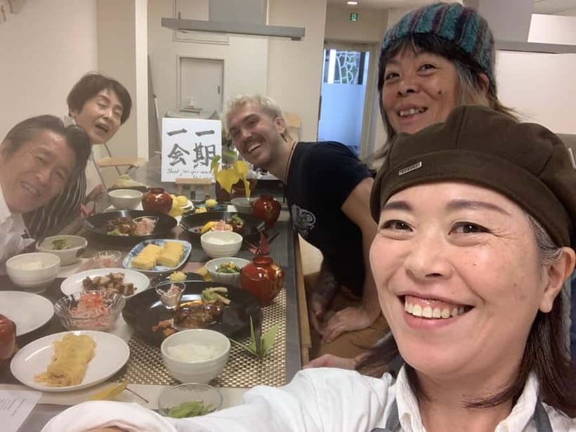 Experience Authentic Japanese Home Cooking in Kyoto - Fitting the class into a day in central Kyoto