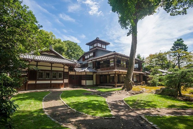 Family Mitsui House Museum with green tea admission ticket - What you see on the first floor