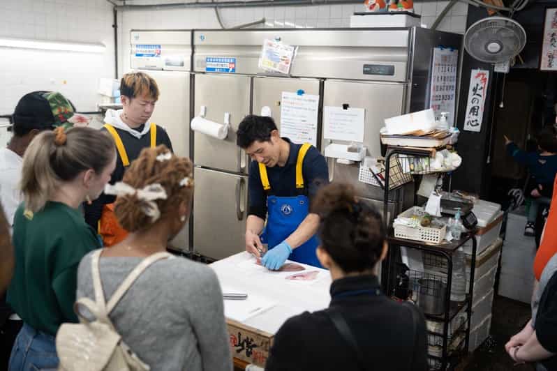 Fish cutting class - Eating what you prepared
