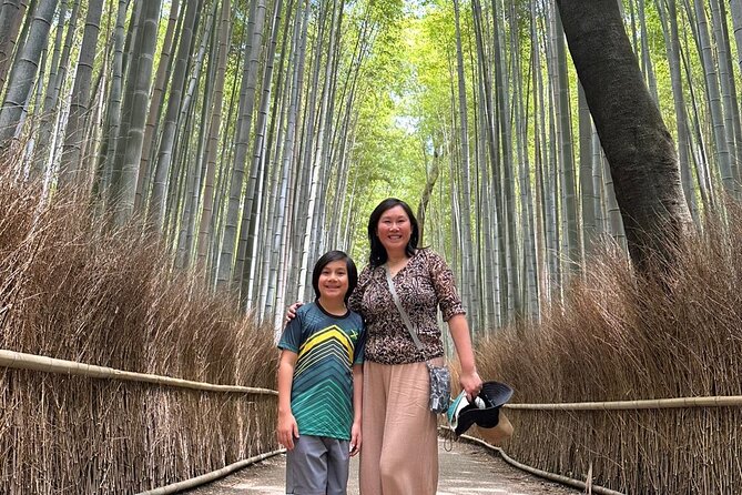 From Bamboo to Hidden Shrines: Kyoto’s Private Escape Tour by Car - Entering the forest at Kuzu Shrine