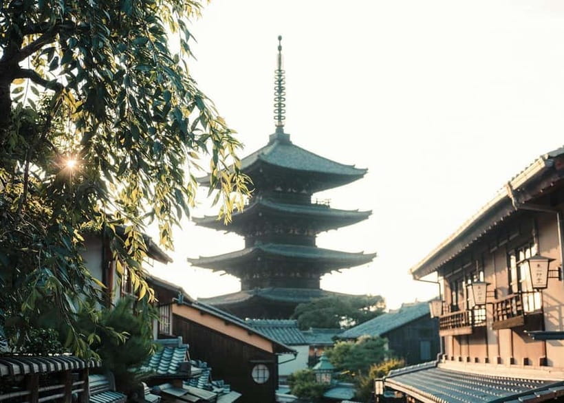 Geisha at Dusk: A Stroll Through Old Kyoto - Meeting at Donguri-bashi Park