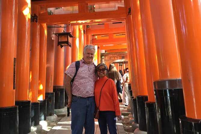 Gion and Fushimi Inari Shrine Kyoto Highlights with Government-Licensed Guide - The Shirakawa Area and a quieter Gion