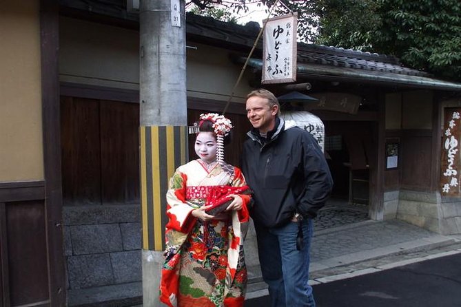 Gion and Fushimi Inari Shrine Kyoto Highlights with Government-Licensed Guide - Starting at Tatsumi Daimyojin