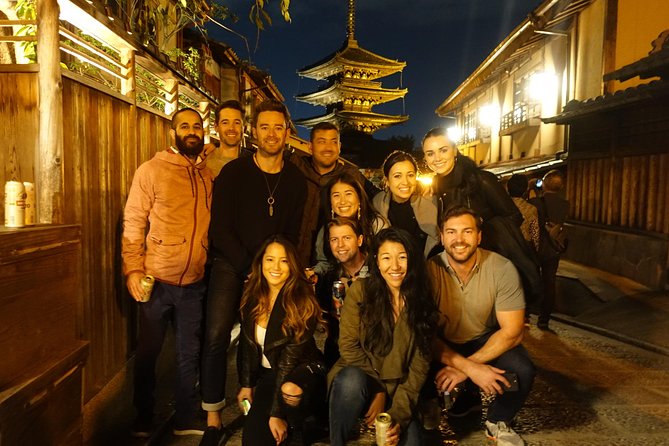 Gion Night Walking Tour - What the $33 price really buys you