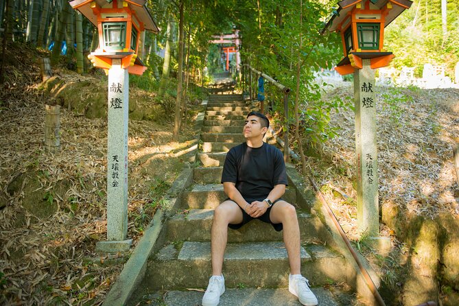 Guided Photoshoot of Fushimi Inari Shrine and Secret Bamboo Grove - The Quiet Bamboo Grove