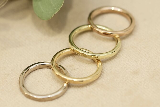 Hammer a Pattern on Your Ring Workshop - Hammering the texture, one tap at a time