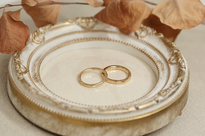 Hammer a Pattern on Your Ring Workshop - How the private format changes the experience