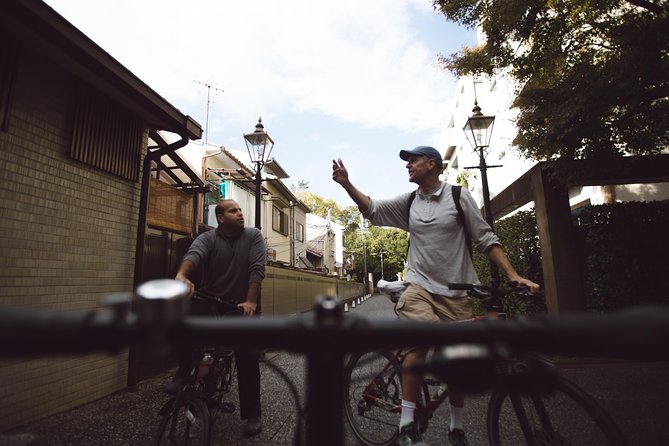 Hidden Kyoto E-Biking tour - Starting at NORU near Kitano