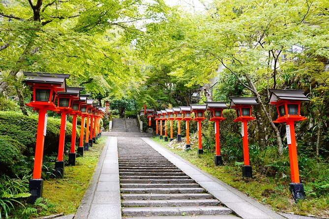 Hiking Tour for Sacred Sites in Kyoto with a Guide - Key points at a glance