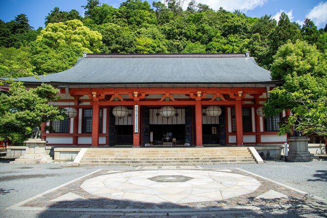 Hiking Tour for Sacred Sites in Kyoto with a Guide - Kurama-dera and its mountain setting