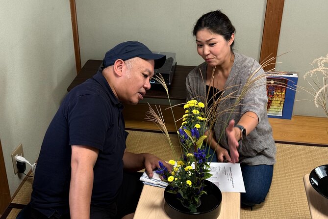Ikebana Floral Design Workshop in Kyoto - A 90-minute class with room to create