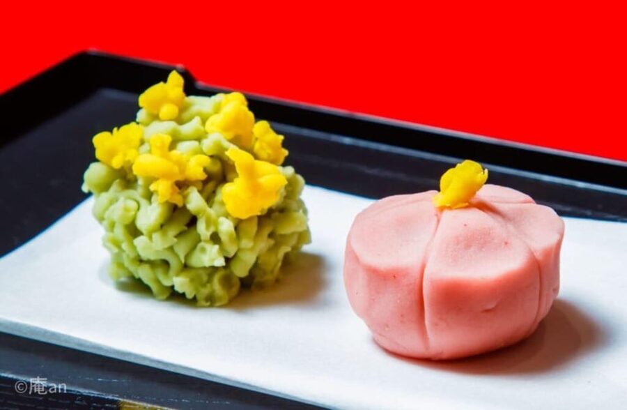 Japanese Traditional Sweets ''Nerikiri'' making - How the $11 price works for a Kyoto day
