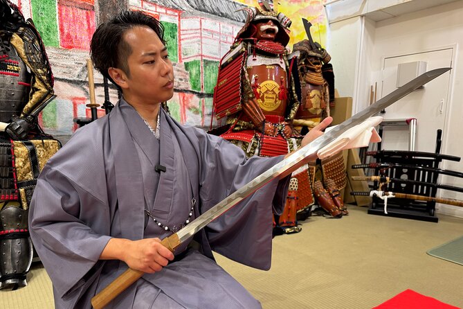 Katana Shopping with Professional Guidance in Kyoto - Key points to know before booking