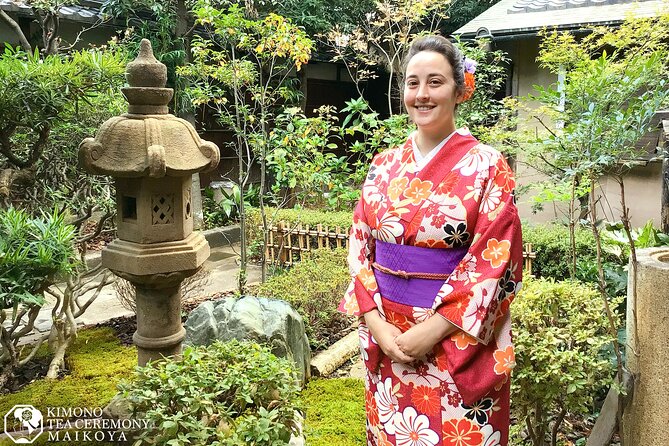 Kimono Tea Ceremony at Kyoto Maikoya, NISHIKI - Why the kimono changes the feel of the ceremony