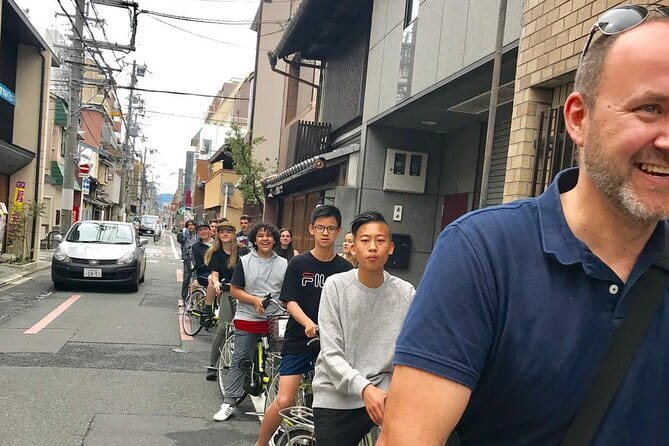 KIYOTO’s Kyoto Private E-Cycling Tour: Highlights & Hidden Gems - Starting at Higashi Hongan-ji and riding south