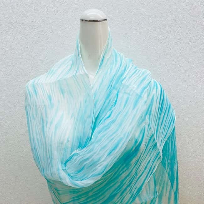 Kyo-arashi Shibori Scarf Class at Kyoto Shibori Museum - Why the Finished Scarf Makes a Good Souvenir