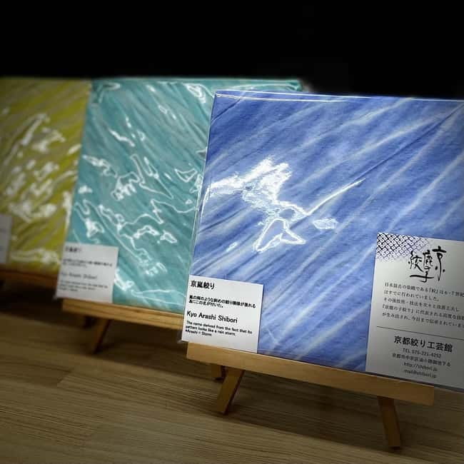 Kyo-arashi Shibori Scarf Class at Kyoto Shibori Museum - What You See While the Scarf Dries