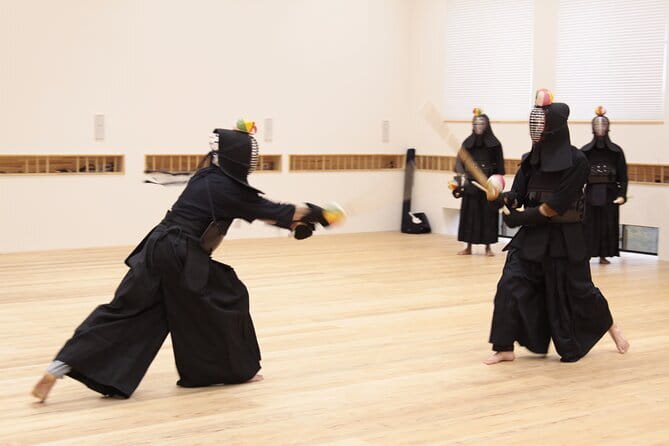 Kyoto 2 Hours Genuine Kendo / Samurai Experience In Japan - Meeting at Hanazono Station at 10:00