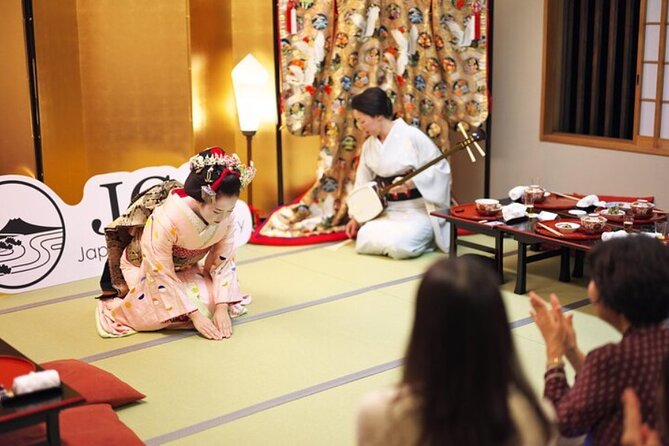 Kyoto 4 hr Gion Private Guided Tour & Maiko or Geisha Dinner - Why Gion feels different with a guide