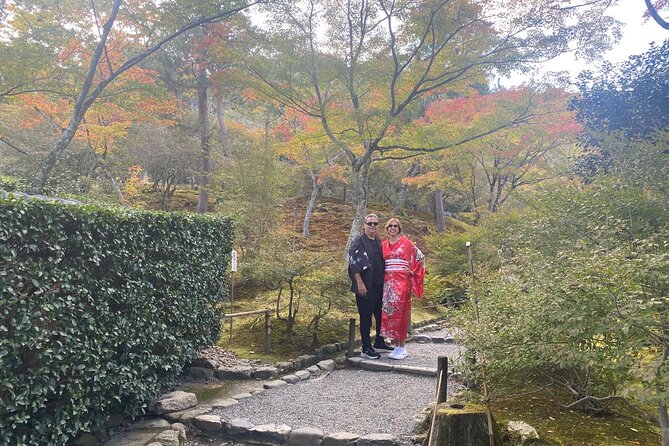 Kyoto 6hr Private Guided Tour & Kimono Experience - The kimono fitting in Gion