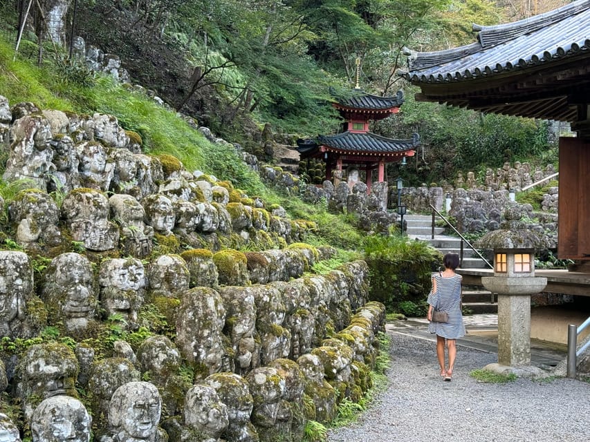 Kyoto: Avoid the Crowds at the Hidden Gems of Arashiyama - Adashino Nenbutsuji and the field of stone memorials