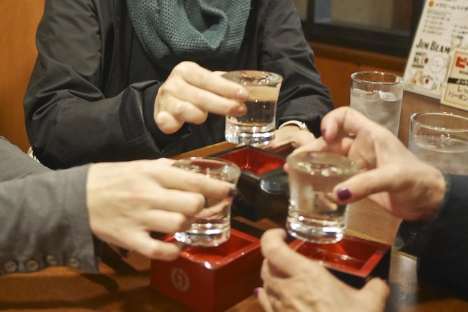 Kyoto Casual Evening Pontocho Food Tour - Starting beside Izumo-no-Okuni’s statue
