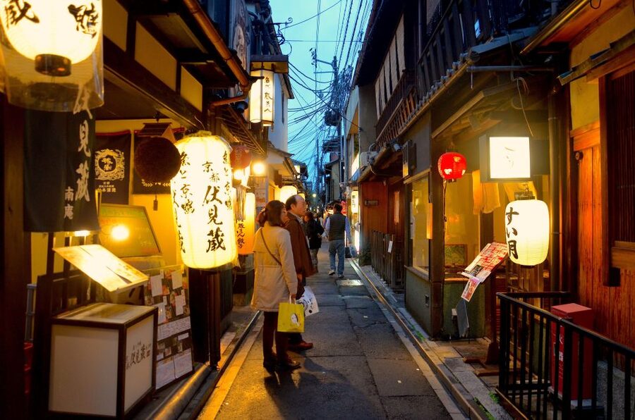 Kyoto: Casual Pontocho Evening Food Tour - Who will enjoy this Kyoto food walk