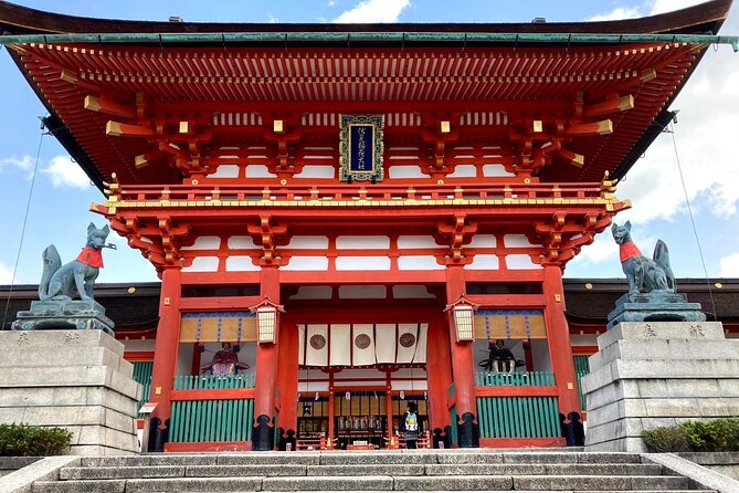 Kyoto Early Bird English Tour: Fushimi-Inari and Arashiyama - Tenryu-ji Temple and its Zen garden