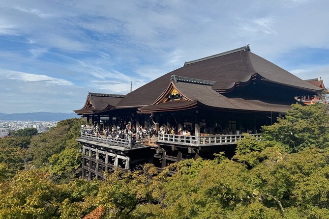 Kyoto Early Bird English Tour: Fushimi Inari & Gion(Private opt) - Yasaka Shrine brings the route together