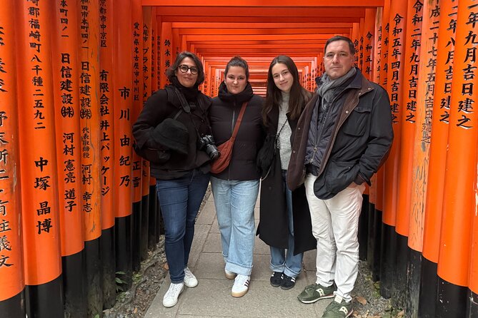 Kyoto Early Bird English Tour: Fushimi Inari & Gion(Private opt) - Yasaka Pagoda and the colorful Koshin-do
