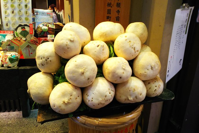 Kyoto Early Riser Platinum One-Day Walking Tour - The walking and transport reality