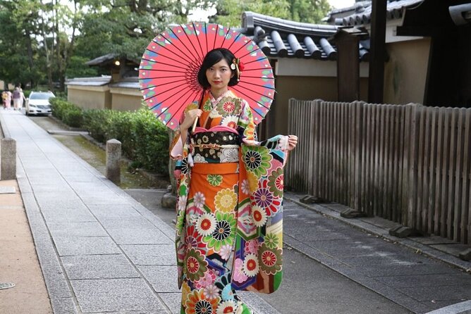 Kyoto:Family-Friendly Kimono & Yukata Experience at WARGO - Return times and the next-day option