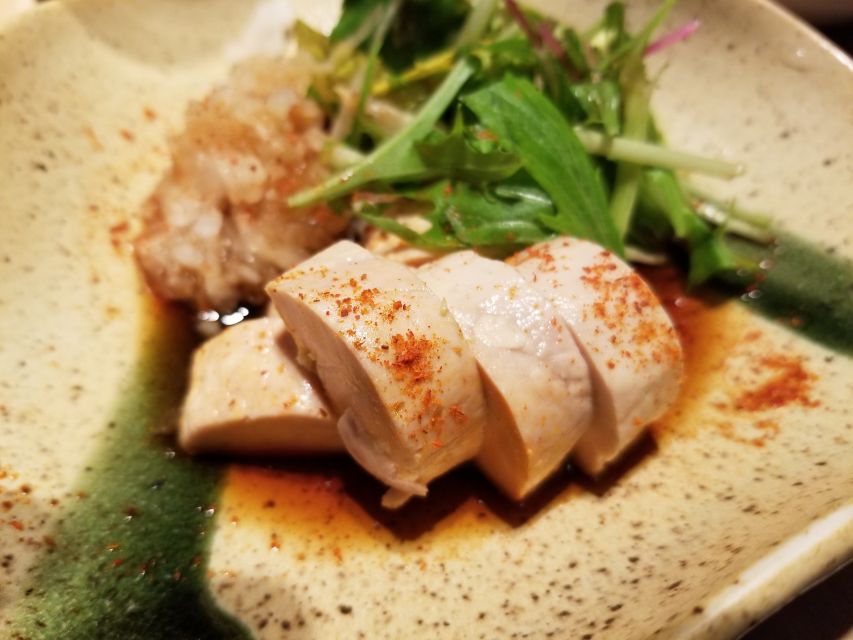 Kyoto: Foodie Night Tour in Gion with 9 dishes + 6 Sake - What the guide adds to the price