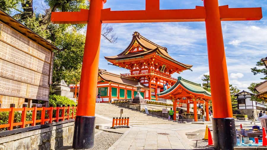 Kyoto: Fushimi, Arashiyama - Bamboo, Monkey, Torii & Secrets - The climb to Monkey Park