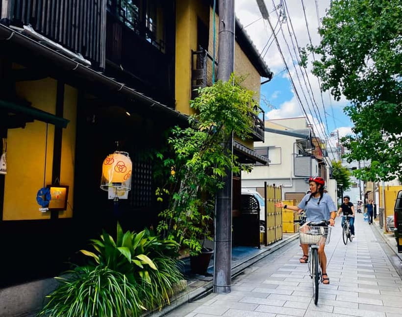 Kyoto: Fushimi Inari Shrine and Tofukuji Temple E-Bike Tour - Fushimi Inari Shrine and the Meaning of the Torii Gates