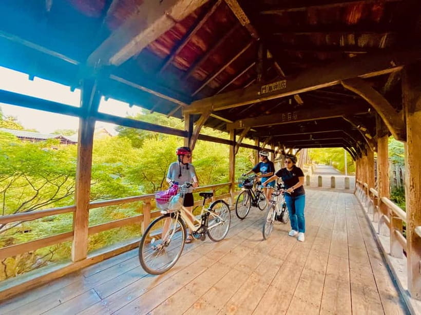 Kyoto: Fushimi Inari Shrine and Tofukuji Temple E-Bike Tour - Tofukuji Temple and a Quiet Zen Pause