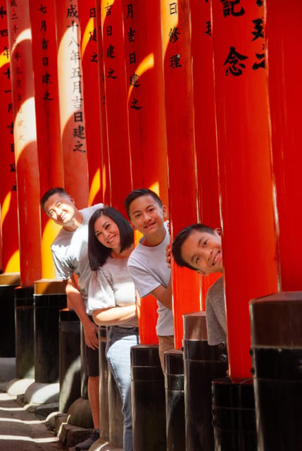 Kyoto: Fushimi Inari Shrine Private Photoshoot - Starting at Senbon Torii
