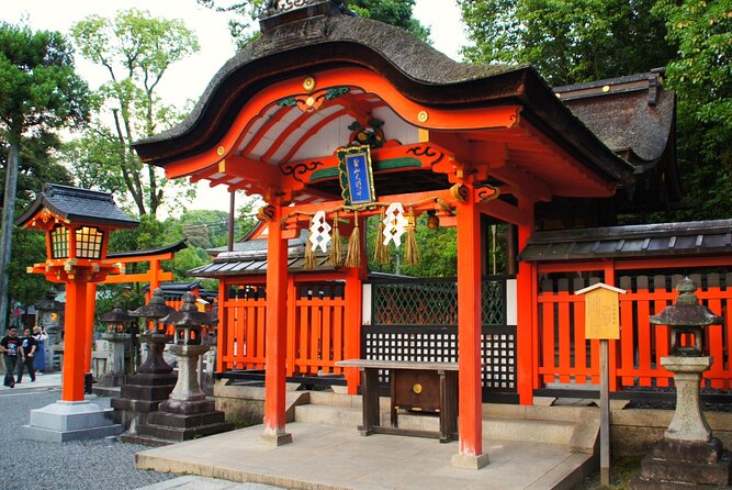 Kyoto: Fushimi Inari Shrine Walking Tour - Starting at 6:00 pm Near the Shrine