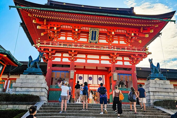 Kyoto: Fushimi Inari Taisha Small Group Guided Walking Tour - Walking beneath thousands of red torii gates