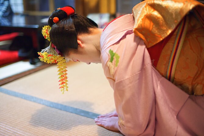 Kyoto Geisha Show Cultural Hour with an apprentice geisha, Maiko - Meeting a maiko in Kyoto, not just spotting one