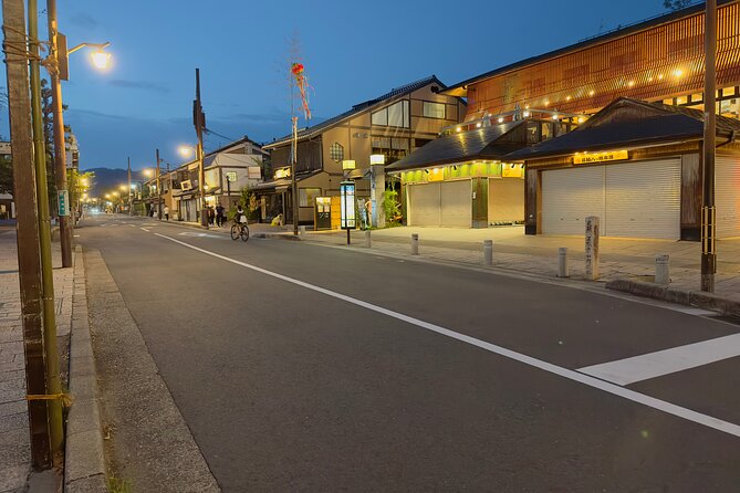 Kyoto Ghost Tour: Dark Tales, Urban Legends, Bamboo Forest Night - A ghost tour with jokes, not constant terror