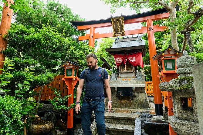 Kyoto Gion: 2-Hour Geisha Culture & History Walking Tour - Pontocho, Food Streets, and Kamogawa River Air